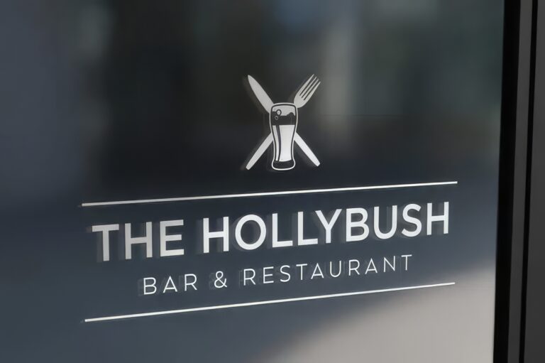 The Hollybush Bar and Restaurant